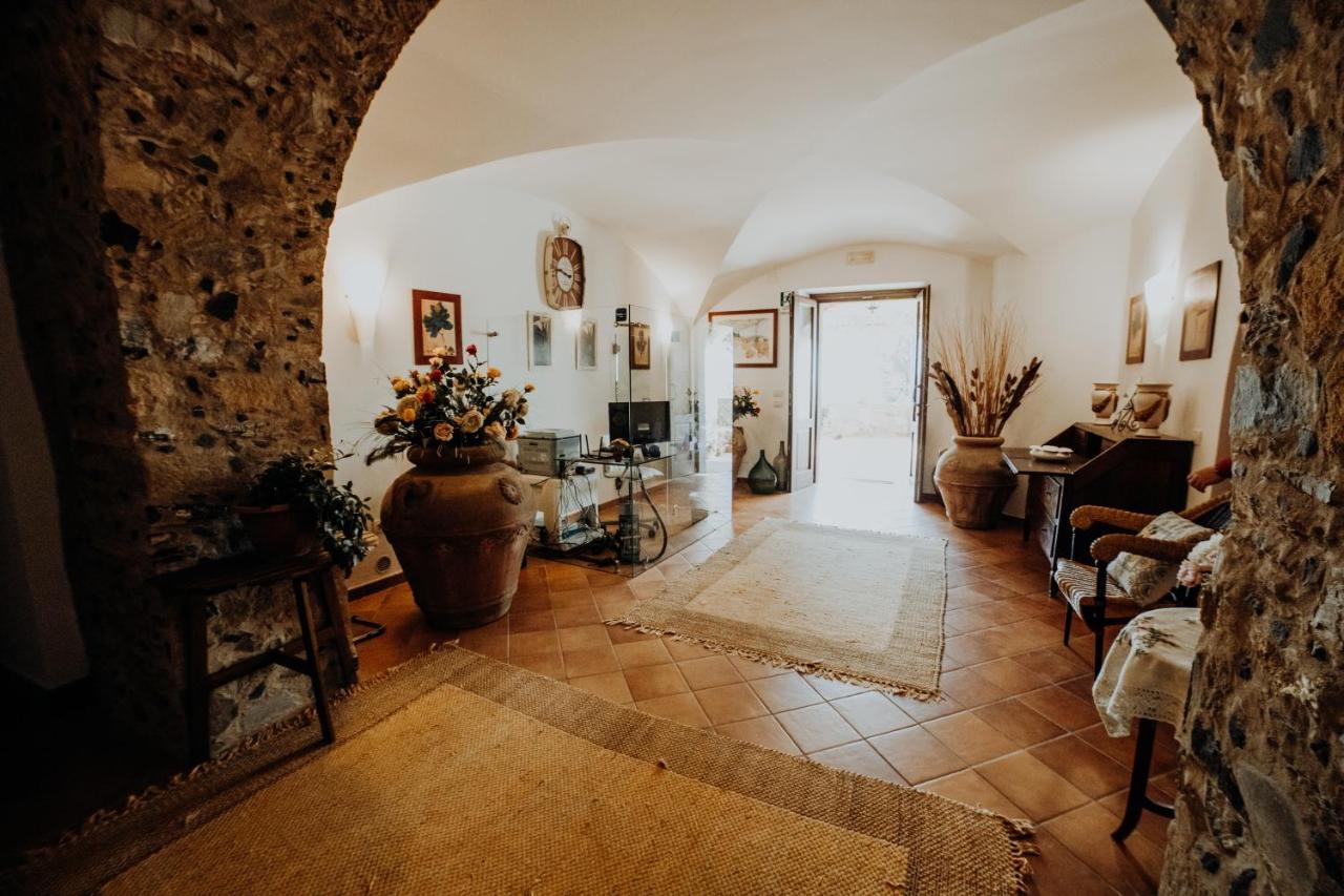 Aparthotel Residenza Golfo Degli Ulivi Caprioli Zewnętrze zdjęcie