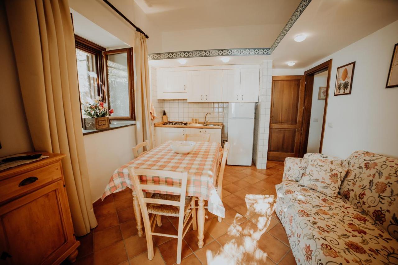 Aparthotel Residenza Golfo Degli Ulivi Caprioli Zewnętrze zdjęcie