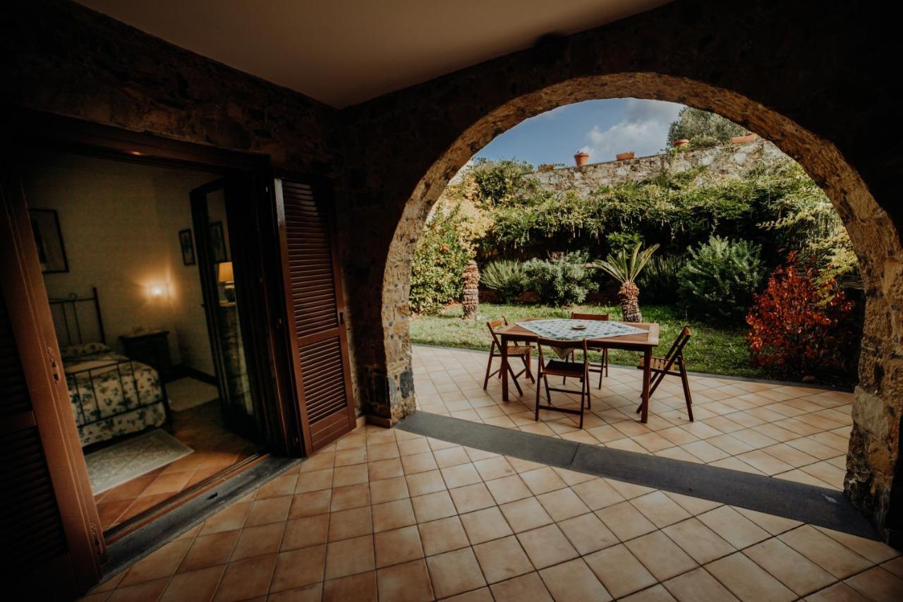 Aparthotel Residenza Golfo Degli Ulivi Caprioli Zewnętrze zdjęcie