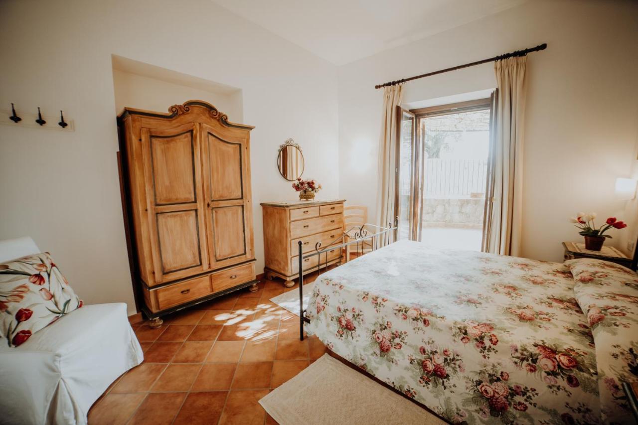 Aparthotel Residenza Golfo Degli Ulivi Caprioli Zewnętrze zdjęcie