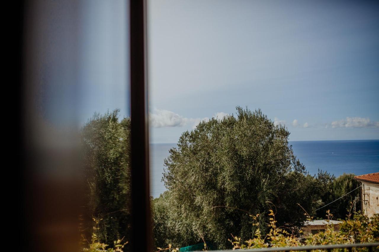 Aparthotel Residenza Golfo Degli Ulivi Caprioli Zewnętrze zdjęcie
