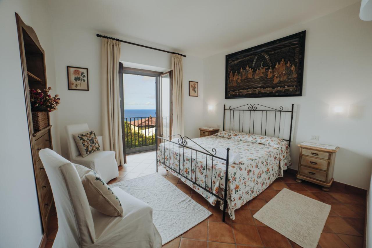 Aparthotel Residenza Golfo Degli Ulivi Caprioli Zewnętrze zdjęcie