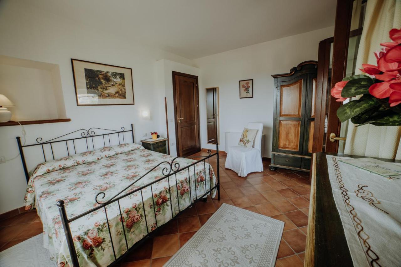 Aparthotel Residenza Golfo Degli Ulivi Caprioli Zewnętrze zdjęcie