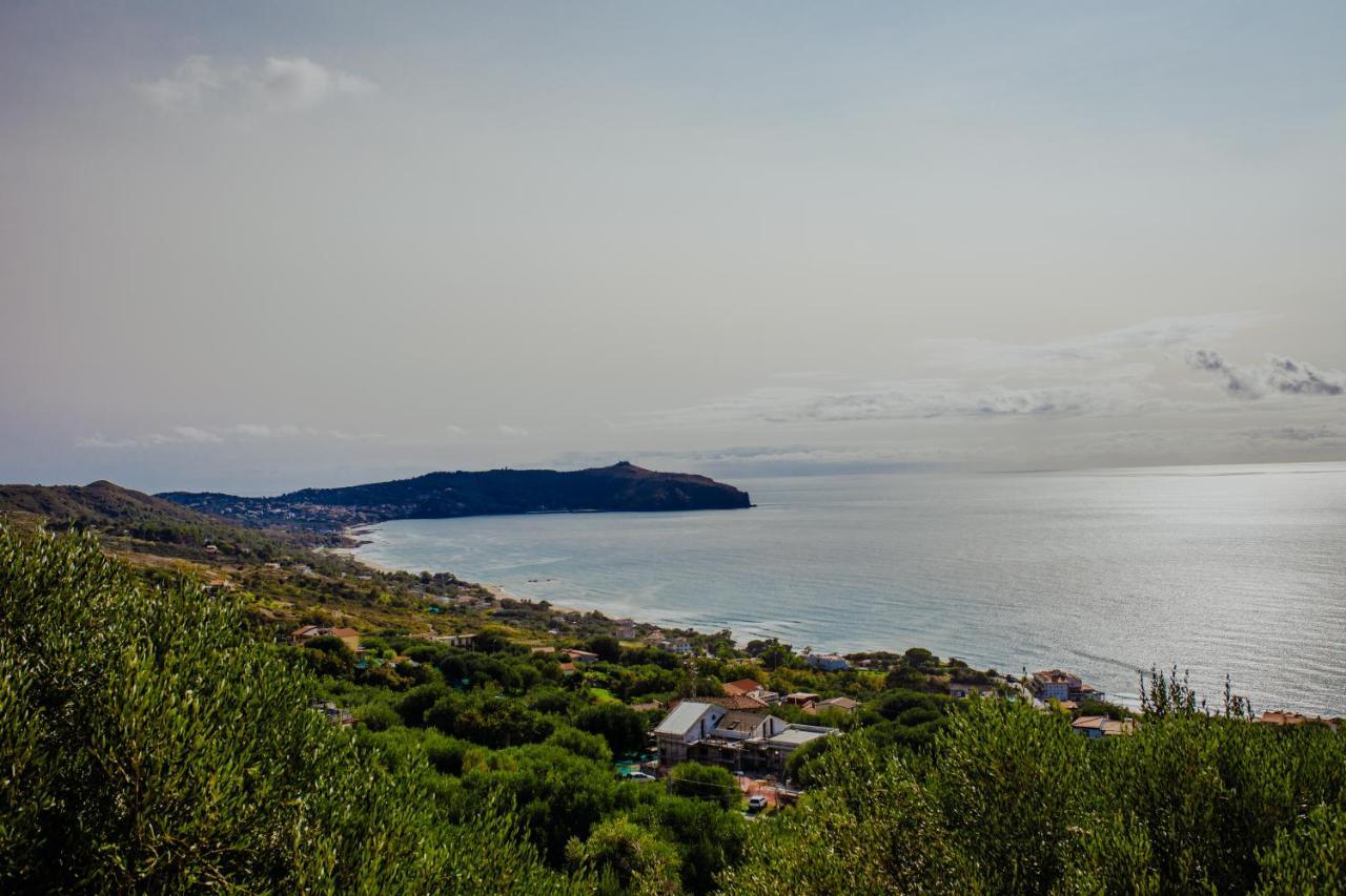 Aparthotel Residenza Golfo Degli Ulivi Caprioli Zewnętrze zdjęcie