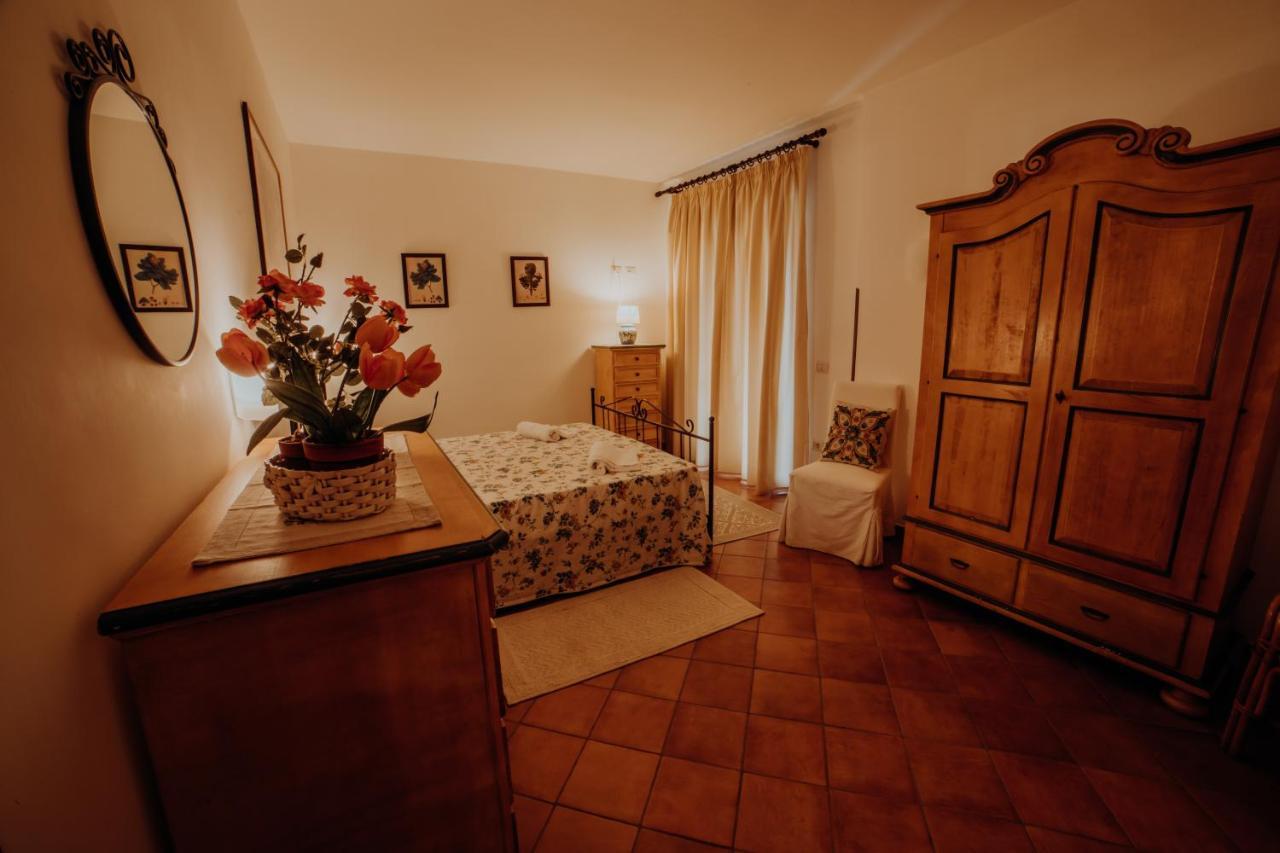 Aparthotel Residenza Golfo Degli Ulivi Caprioli Zewnętrze zdjęcie