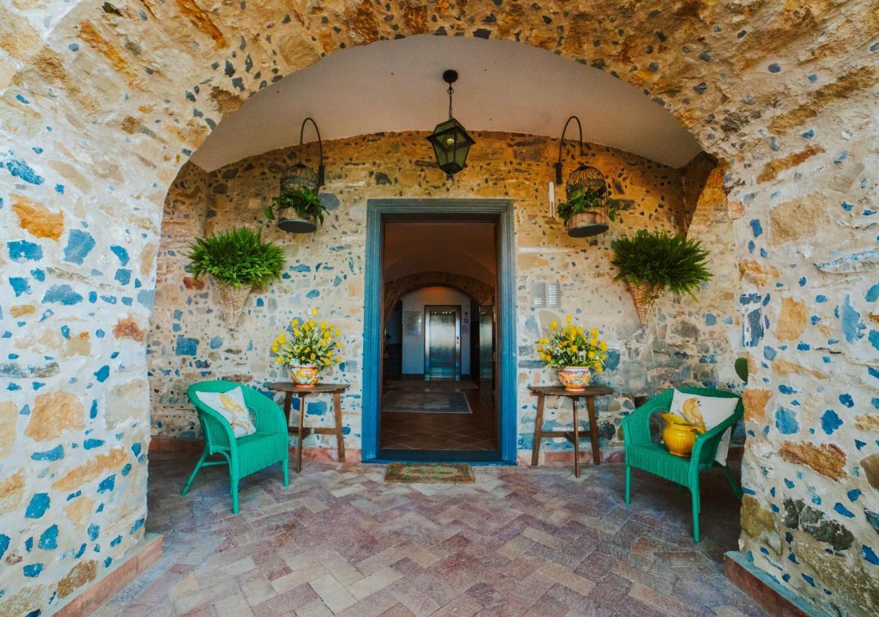 Aparthotel Residenza Golfo Degli Ulivi Caprioli Zewnętrze zdjęcie